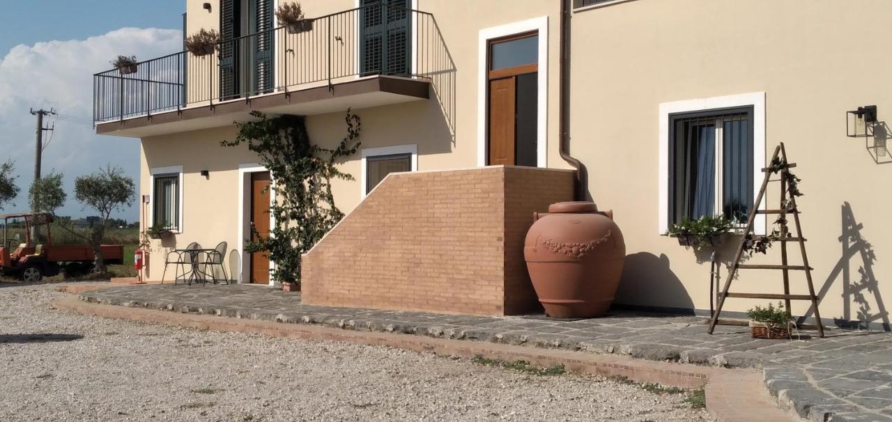 B&B Tenuta San Michele Capaccio Exterior photo